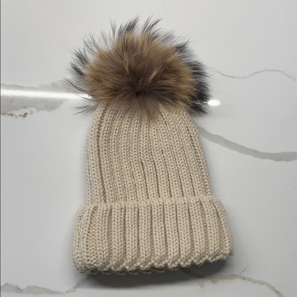 Ellelauri Beanie Hat - Picture 1 of 6